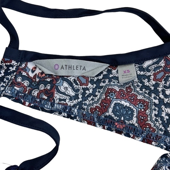 Athleta size XS Medallion Dunes V-neck Tank Top style 708302 - Picture 8 of 10